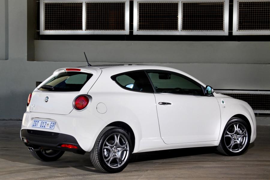  Alfa Romeo MiTo Quadrifoglio Verde (955) 2010 года  (ZA) (фото 10 из 11)
